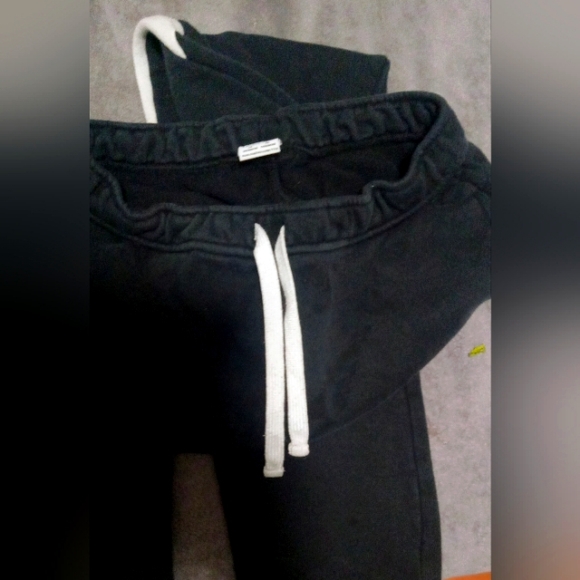 Puma Boy's Sweatpants XXL Black White Logo - Picture 8 of 9